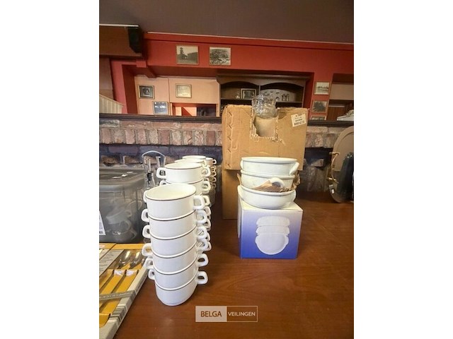 Partij spaghettiborden + soepkommen - afbeelding 3 van  4