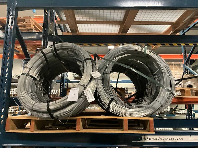 Partij spandraad - afbeelding 2 van  7