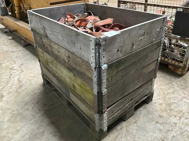 Partij spanriemen en ratelgespen - afbeelding 3 van  3