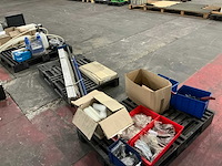 Partij spare parts - afbeelding 1 van  10