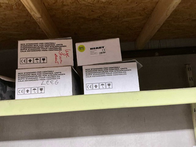 Partij spare parts - afbeelding 5 van  14