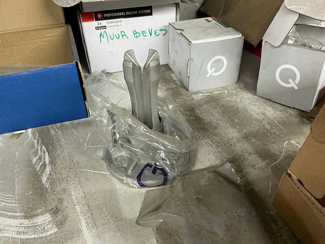 Partij spare parts - afbeelding 6 van  14