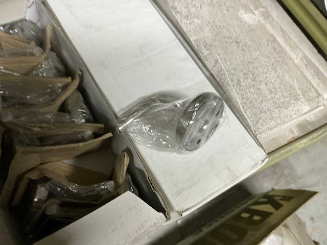 Partij spare parts - afbeelding 8 van  14