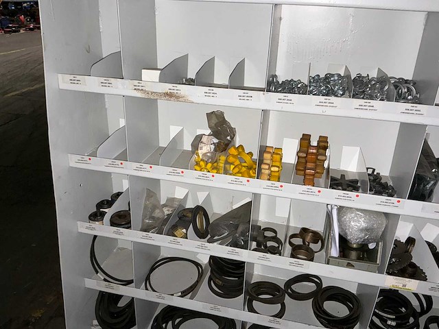 Partij spare parts - afbeelding 11 van  23