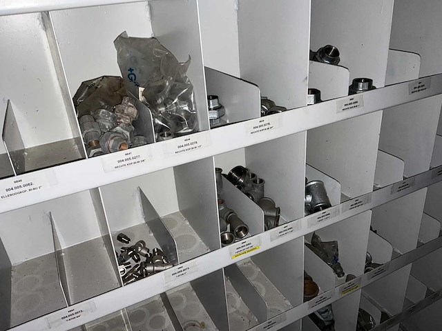 Partij spare parts - afbeelding 19 van  23