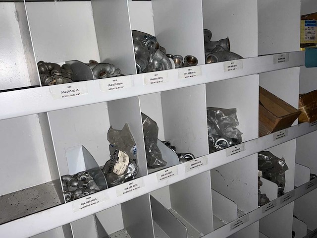 Partij spare parts - afbeelding 21 van  23