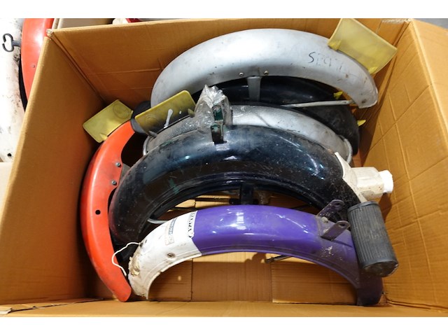 Partij spatborden - afbeelding 3 van  5