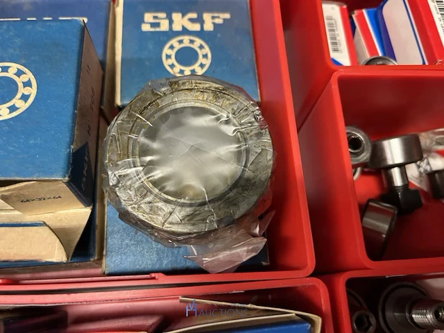 Partij speciale lagers, glijlagers en lineaire lagerdelen - afbeelding 28 van  222
