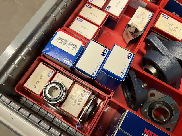 Partij speciale lagers, glijlagers en lineaire lagerdelen - afbeelding 42 van  222