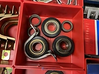 Partij speciale lagers, glijlagers en lineaire lagerdelen - afbeelding 59 van  222