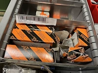 Partij speciale lagers, glijlagers en lineaire lagerdelen - afbeelding 81 van  222