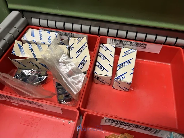 Partij speciale lagers, glijlagers en lineaire lagerdelen - afbeelding 93 van  222
