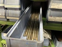 Partij speciale lagers, glijlagers en lineaire lagerdelen - afbeelding 110 van  222