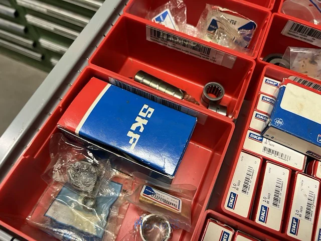 Partij speciale lagers, glijlagers en lineaire lagerdelen - afbeelding 200 van  222
