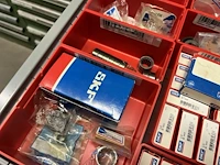 Partij speciale lagers, glijlagers en lineaire lagerdelen - afbeelding 200 van  222