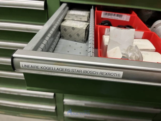 Partij speciale lagers, glijlagers en lineaire lagerdelen - afbeelding 220 van  222