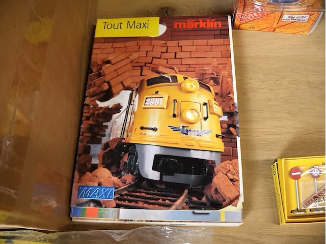 Partij speelgoed - afbeelding 9 van  11