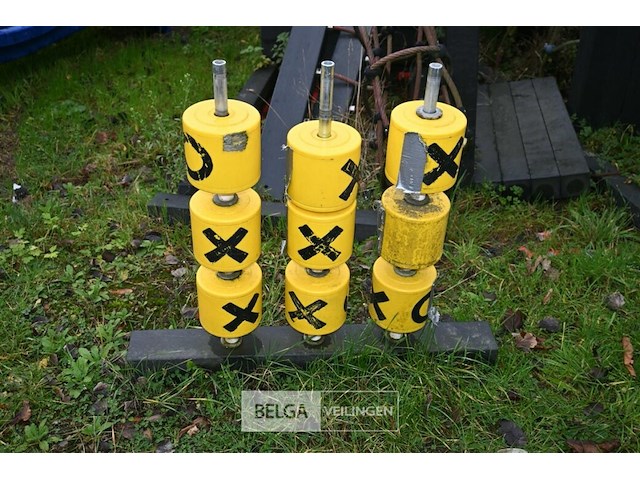 Partij speeltuigen - afbeelding 5 van  7