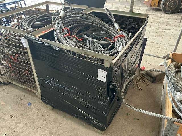 Partij staalkabel - afbeelding 1 van  6