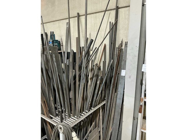 Partij stafstaal - afbeelding 2 van  4