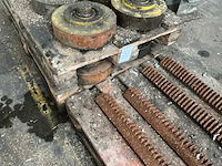 Partij stalen machine delen - afbeelding 4 van  4
