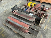 Partij stalen machine delen - afbeelding 2 van  3