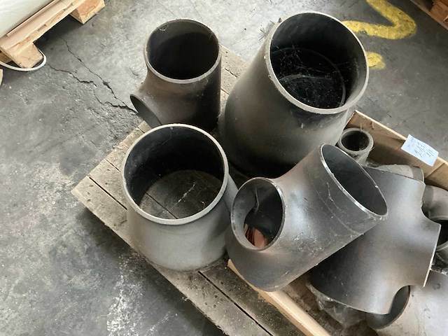 Partij stalen pijpstukken - afbeelding 3 van  4