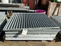 Partij stalen roostervloer (10x) - afbeelding 1 van  2