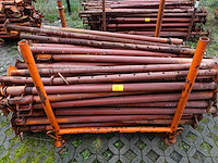 Partij stansoenen + houder - afbeelding 1 van  2