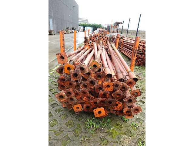 Partij stansoenen + houder - afbeelding 2 van  2