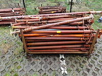 Partij stansoenen + houder - afbeelding 1 van  2