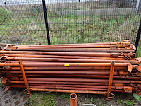 Partij stansoenen + houder - afbeelding 1 van  3