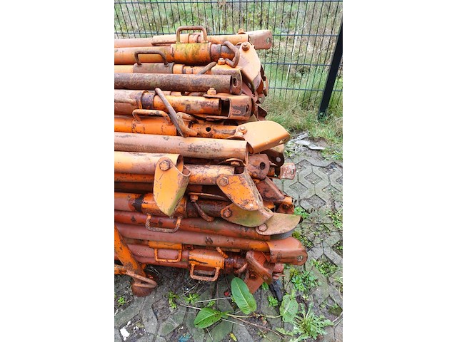 Partij stansoenen + houder - afbeelding 2 van  3