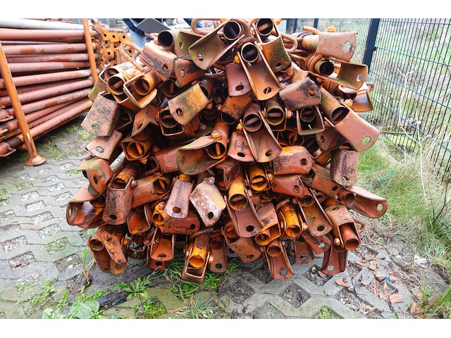 Partij stansoenen + houder - afbeelding 3 van  3