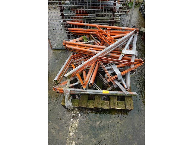 Partij stansoenhouders - afbeelding 1 van  3