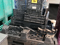 Partij stapelbakken + plastieken palletten - afbeelding 3 van  5