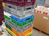 Partij stapelbakken + plastieken palletten - afbeelding 4 van  5