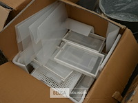 Partij stapelbare schoendozen in pvc - afbeelding 2 van  3
