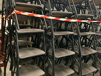 Partij stapelbare stoffen stoelen - afbeelding 1 van  3