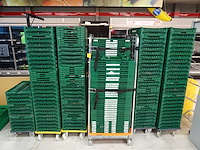 Partij stapelbare/inklapbare bakken - afbeelding 1 van  3