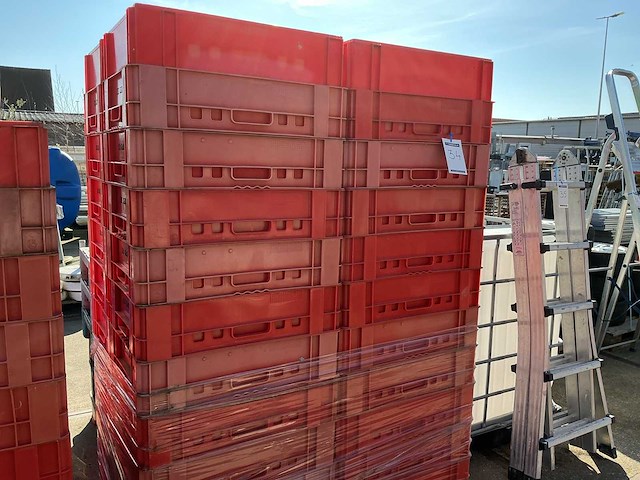 Partij stapelkratten - afbeelding 1 van  2