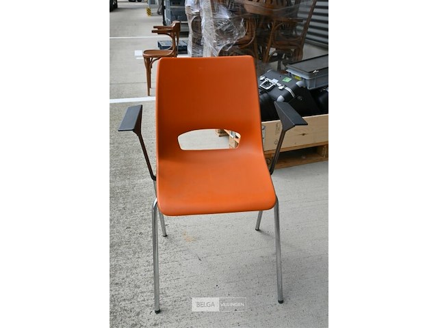 Partij stapelstoelen met armleuning - afbeelding 4 van  5
