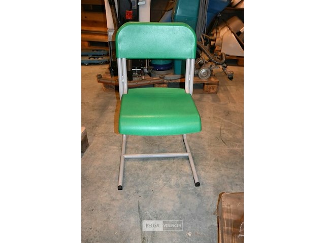 Partij stapelstoelen - afbeelding 3 van  5