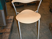Partij stapelstoelen - afbeelding 3 van  4