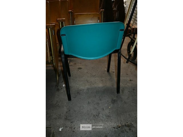 Partij stapelstoelen - afbeelding 4 van  4
