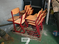 Partij stapelstoelen - afbeelding 1 van  5
