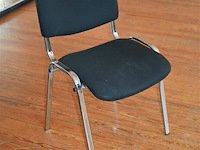 Partij stapelstoelen - afbeelding 3 van  5