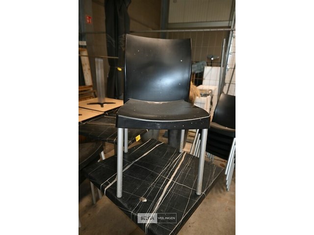 Partij stapelstoelen - afbeelding 3 van  4