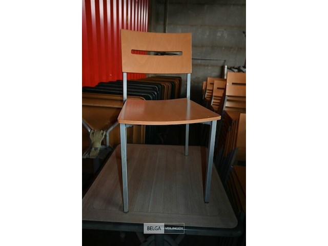 Partij stapelstoelen - afbeelding 4 van  5