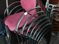 Partij stapelstoelen - afbeelding 3 van  6